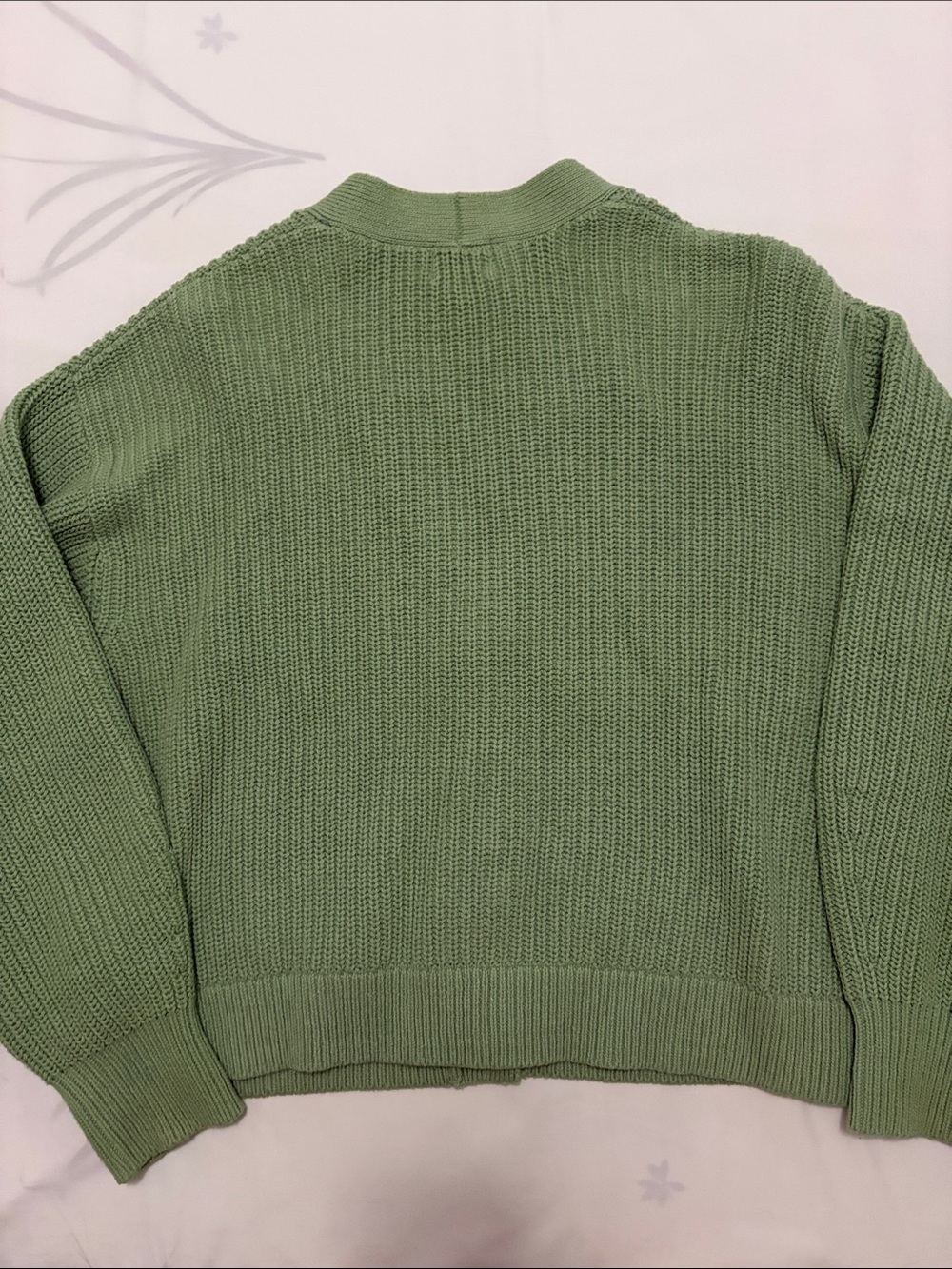 H&M Light Green Cardigan - Picture 3 of 3